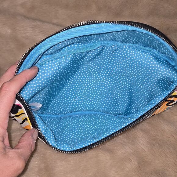 BRIGHTON GRAFFITI LOVE FLORAL CROSSBODY BELT BAG - NEW - Picture 8 of 10